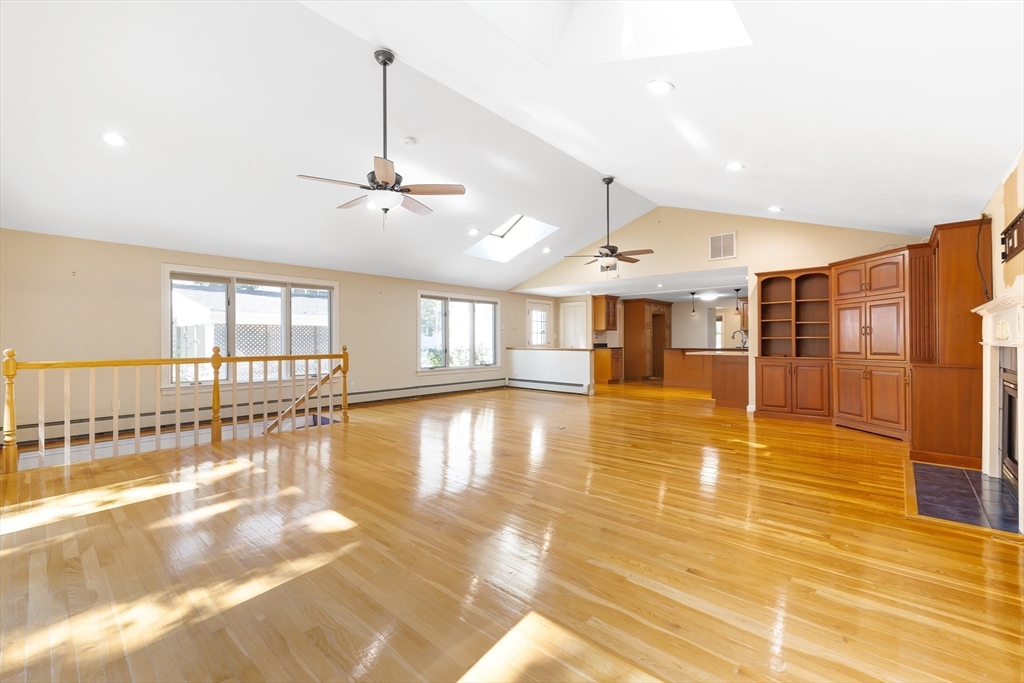 48 Taylor Street Needham, MA 02494 - Photo 5 of 35