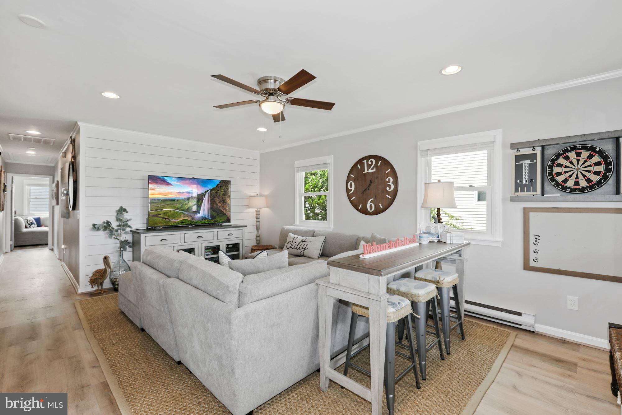 611 Twin Tree Road Ocean City, MD 21842 - Photo 6 of 57 Living Room Area