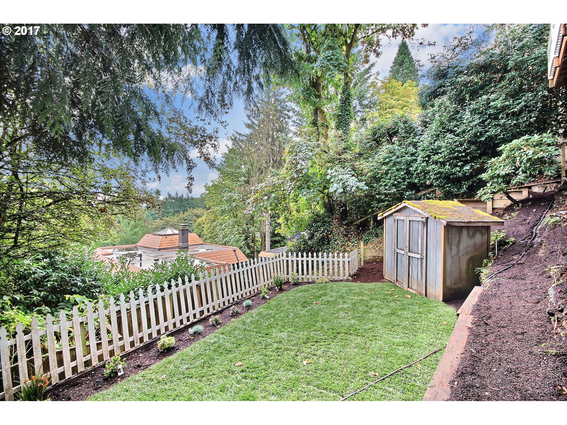 2674 Southwest Talbot Road Portland, OR 97201 - Photo 23 of 23
