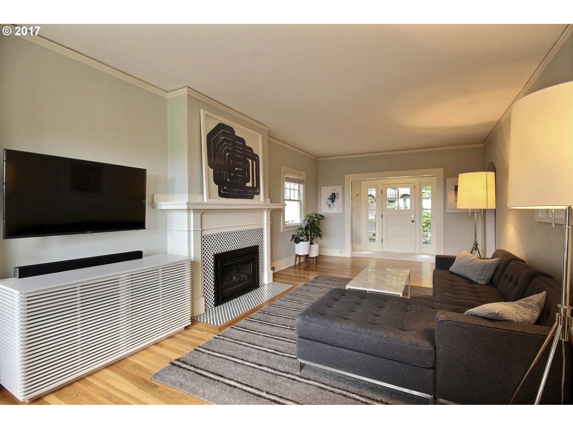 2674 Southwest Talbot Road Portland, OR 97201 - Photo 6 of 23