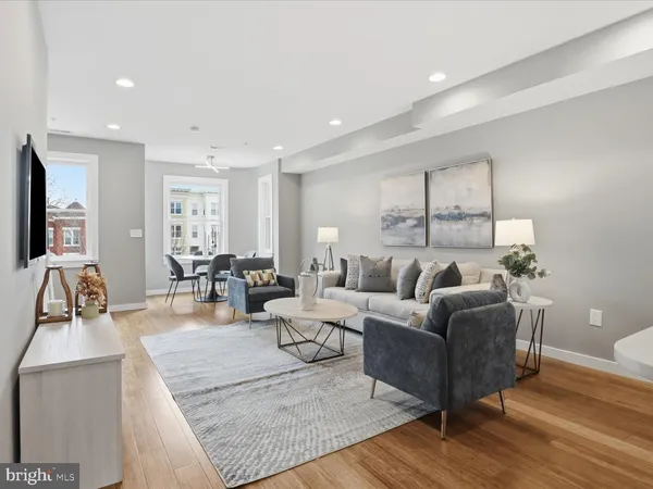 $899,000 | 1242 New Jersey Avenue Northwest, Unit 2, Washington, DC 20001