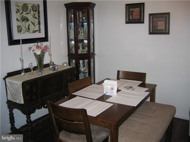 3111 Willits Road Philadelphia, PA 19114 - Photo 4 of 15 Gallery Image 4