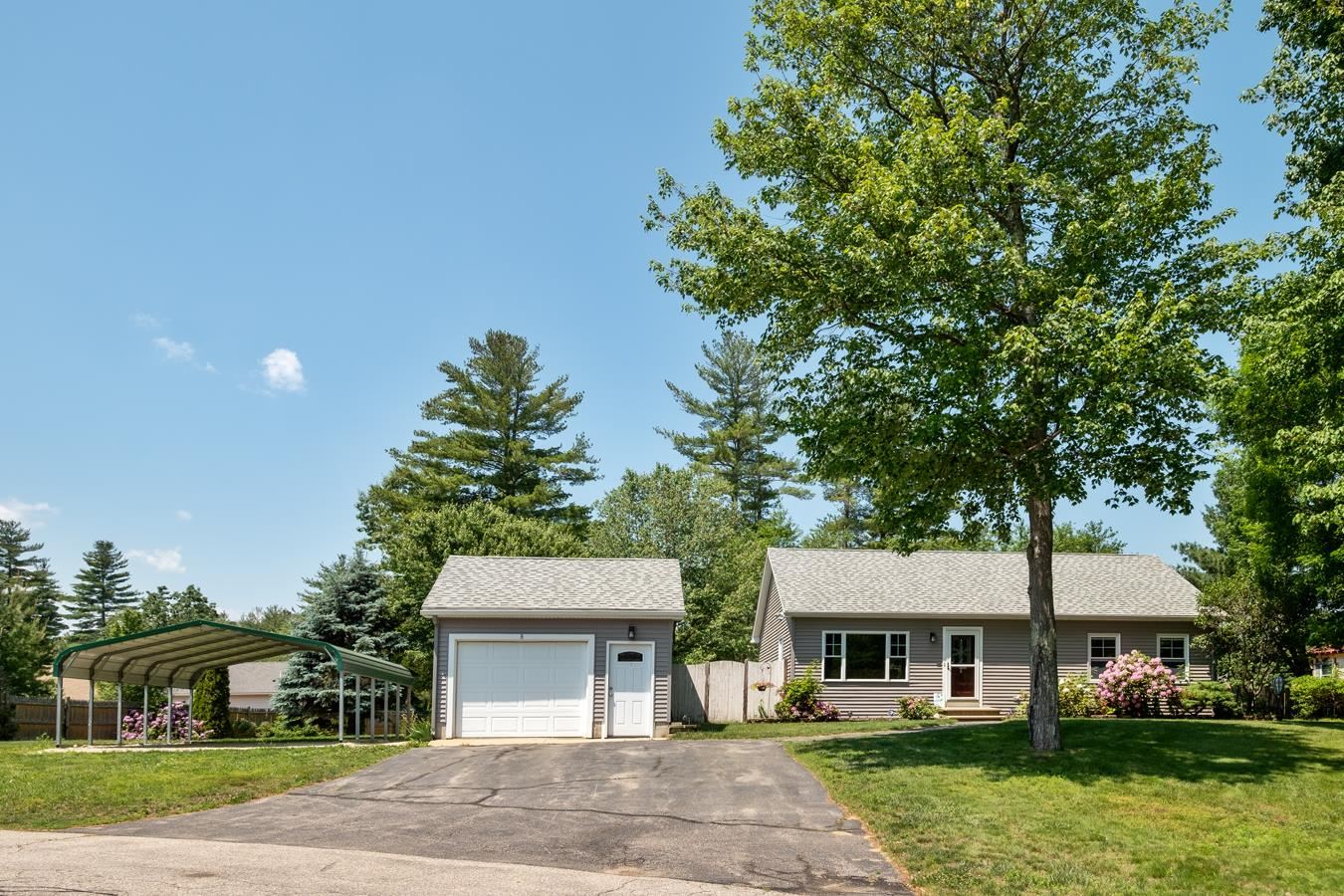 8 Stillwater Circle Rochester, NH 03839 - Photo 1 of 40