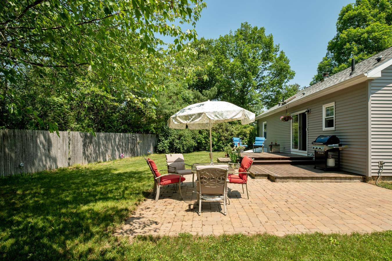 8 Stillwater Circle Rochester, NH 03839 - Photo 10 of 40