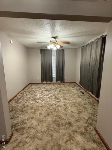 $1,300 | 8653 Reichl Drive, Cedar Hill, MO 63016