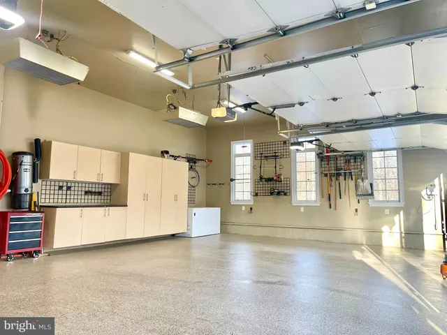 $2,299,999 | 25 Gassaway Lane, Edgewater, MD 21037