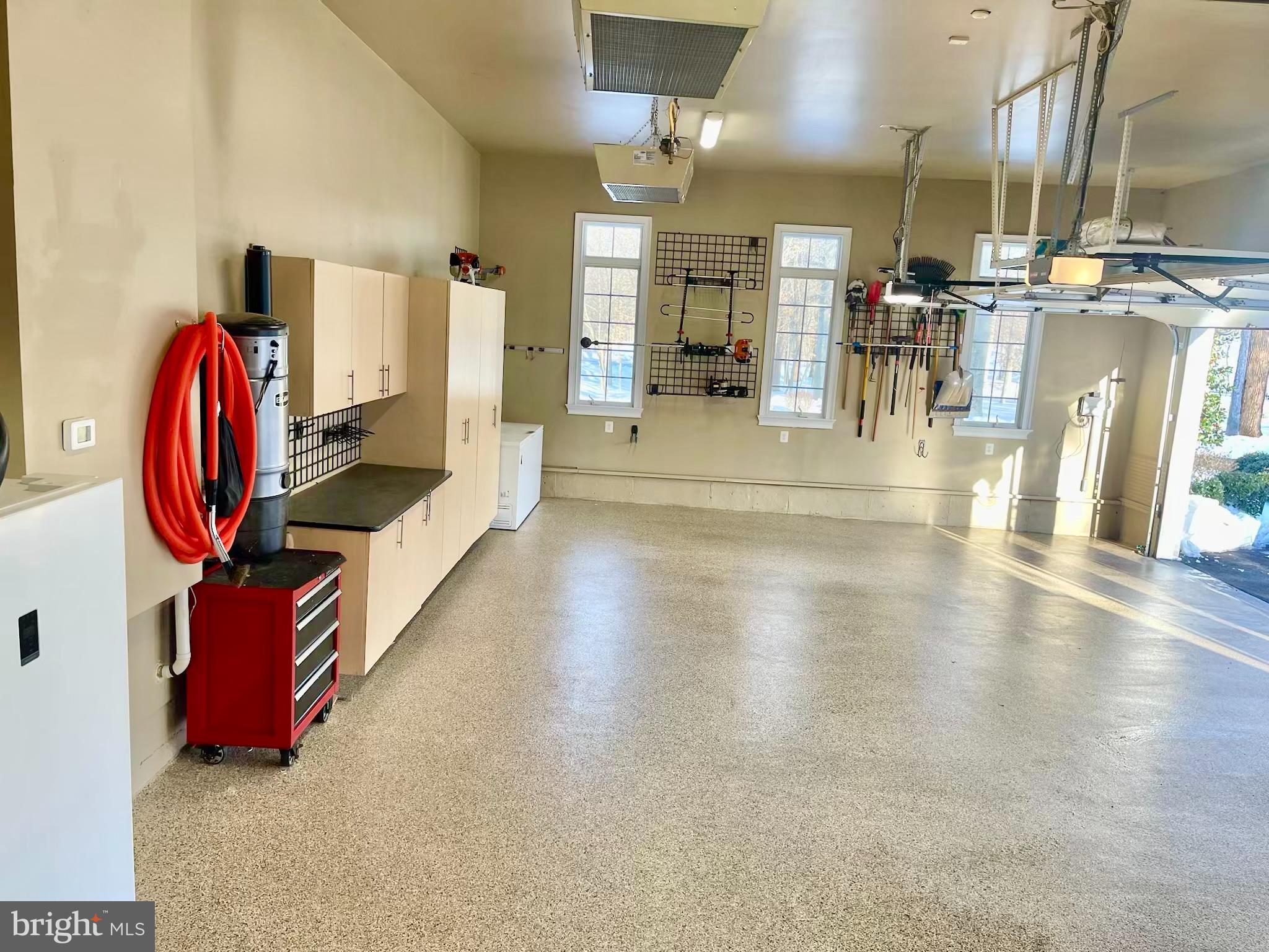 25 Gassaway Lane Edgewater, MD 21037 - Photo 104 of 125 Garage is heated