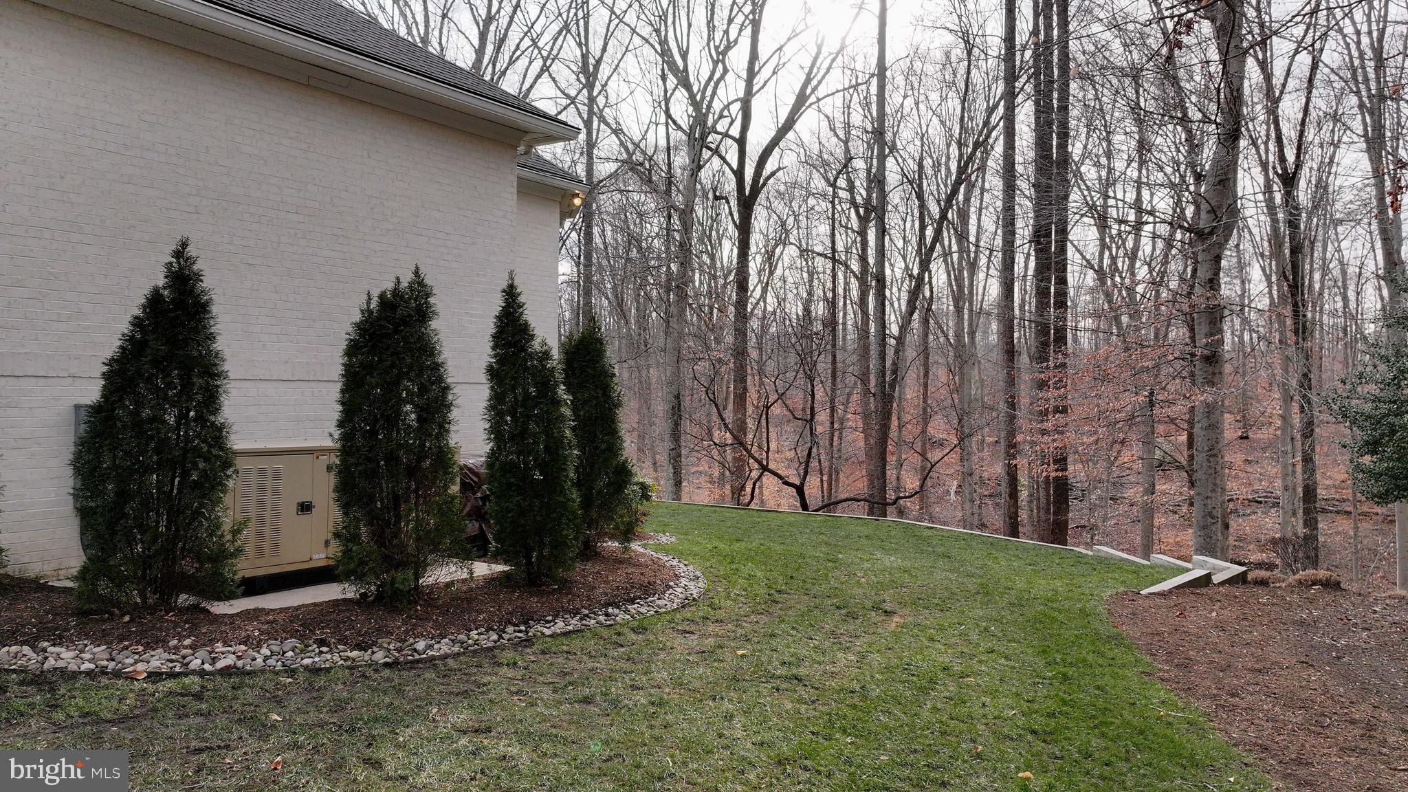 25 Gassaway Lane Edgewater, MD 21037 - Photo 108 of 125 Whole House 45KW GENERAC GENERATOR conveys
