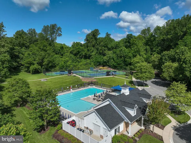 $2,299,999 | 25 Gassaway Lane, Edgewater, MD 21037