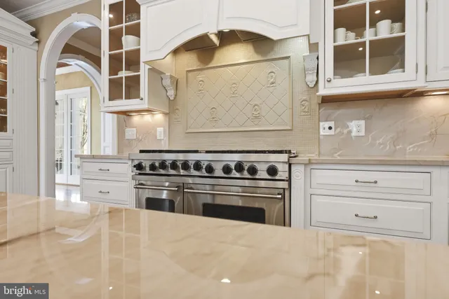 $2,299,999 | 25 Gassaway Lane, Edgewater, MD 21037