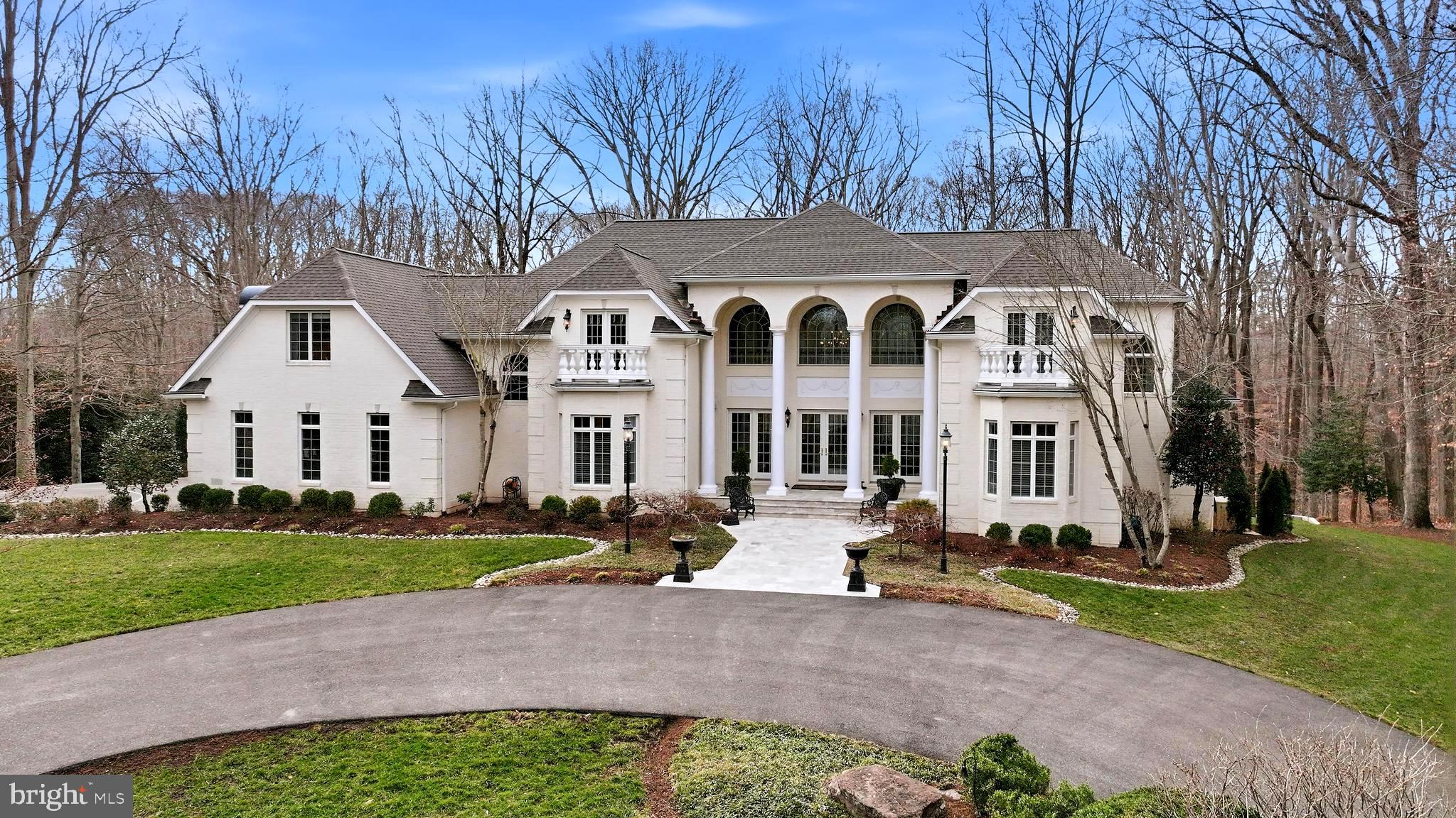 25 Gassaway Lane Edgewater, MD 21037 - Photo 2 of 125 Impressive Circular driveway