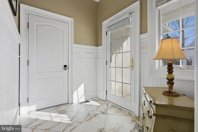 $2,299,999 | 25 Gassaway Lane, Edgewater, MD 21037