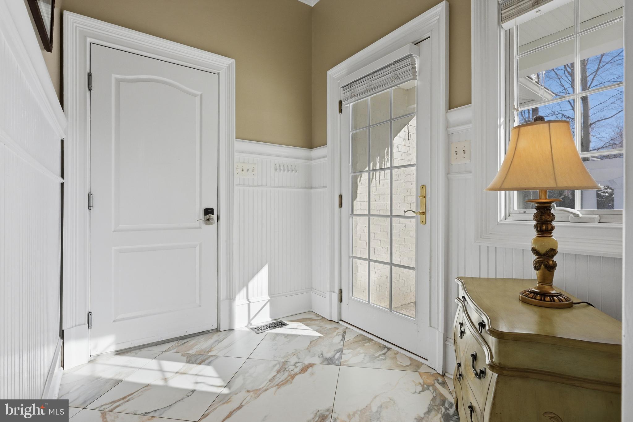 25 Gassaway Lane Edgewater, MD 21037 - Photo 27 of 125 MUDROOM off exterior side door