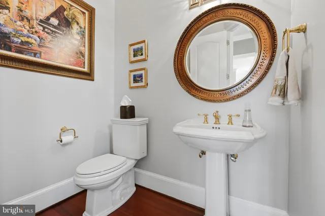 $2,299,999 | 25 Gassaway Lane, Edgewater, MD 21037