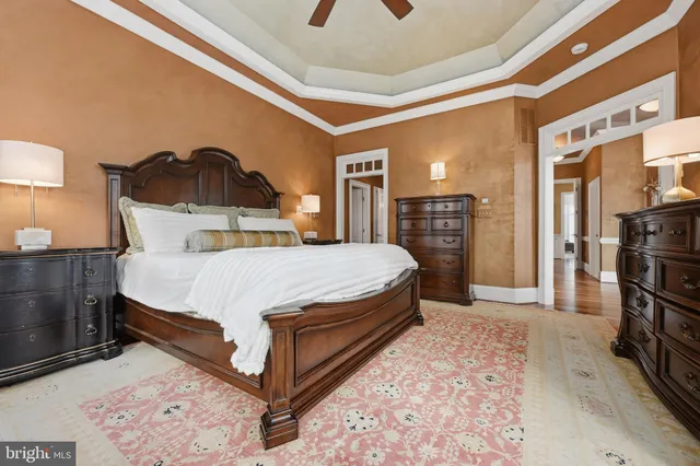 $2,299,999 | 25 Gassaway Lane, Edgewater, MD 21037