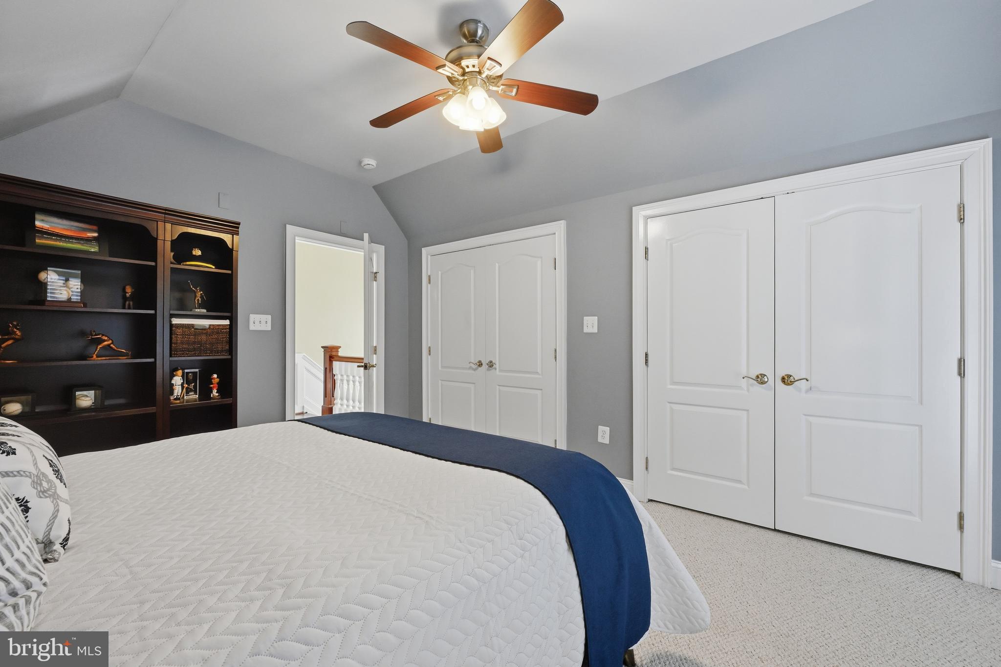25 Gassaway Lane Edgewater, MD 21037 - Photo 52 of 125 Double closets in Bedroom 2