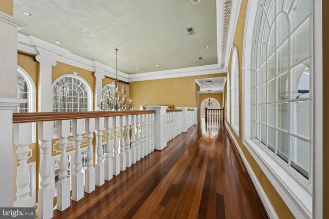 $2,299,999 | 25 Gassaway Lane, Edgewater, MD 21037