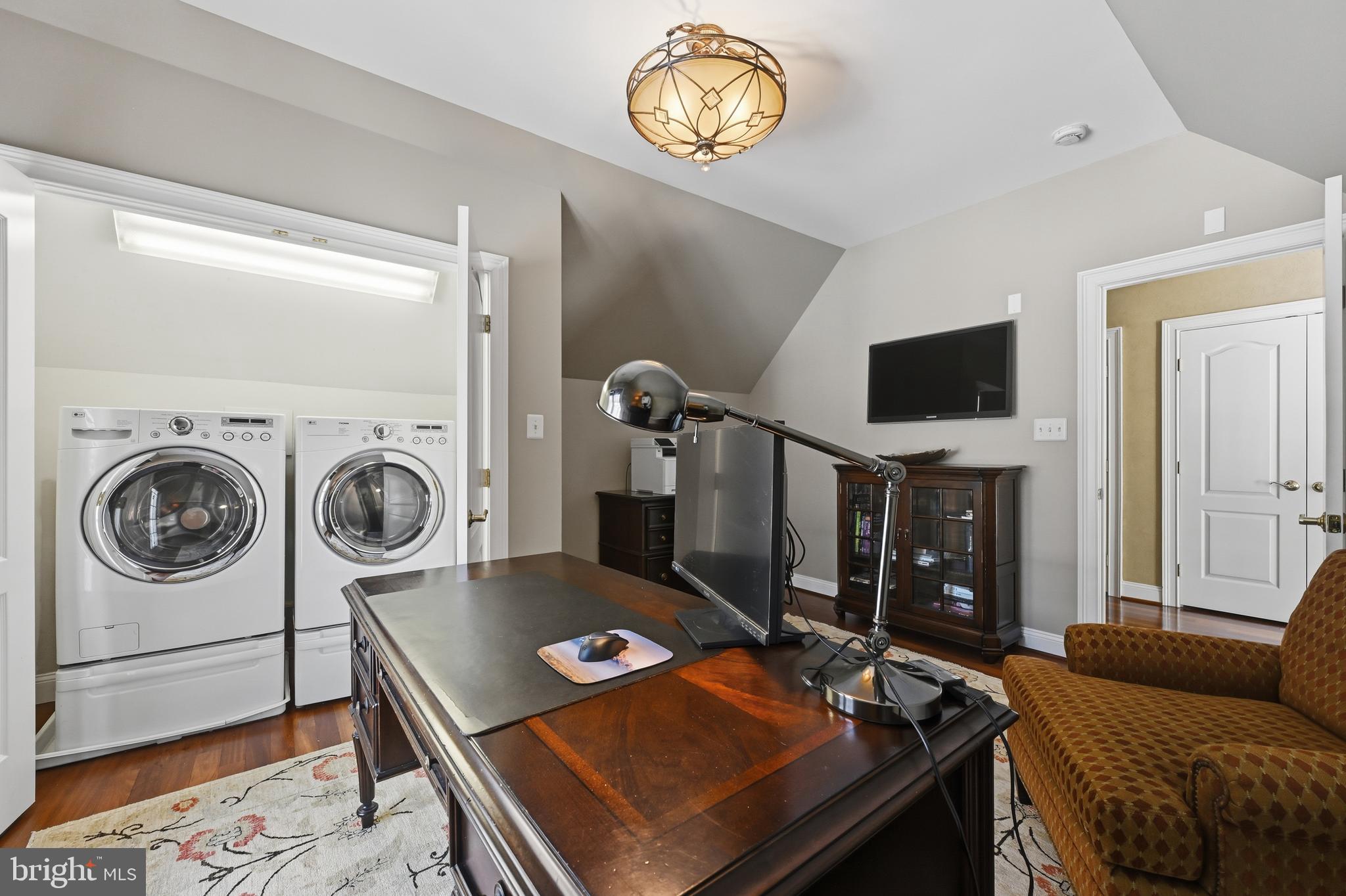 25 Gassaway Lane Edgewater, MD 21037 - Photo 66 of 125 Convenient 2nd level washer and dryer in office