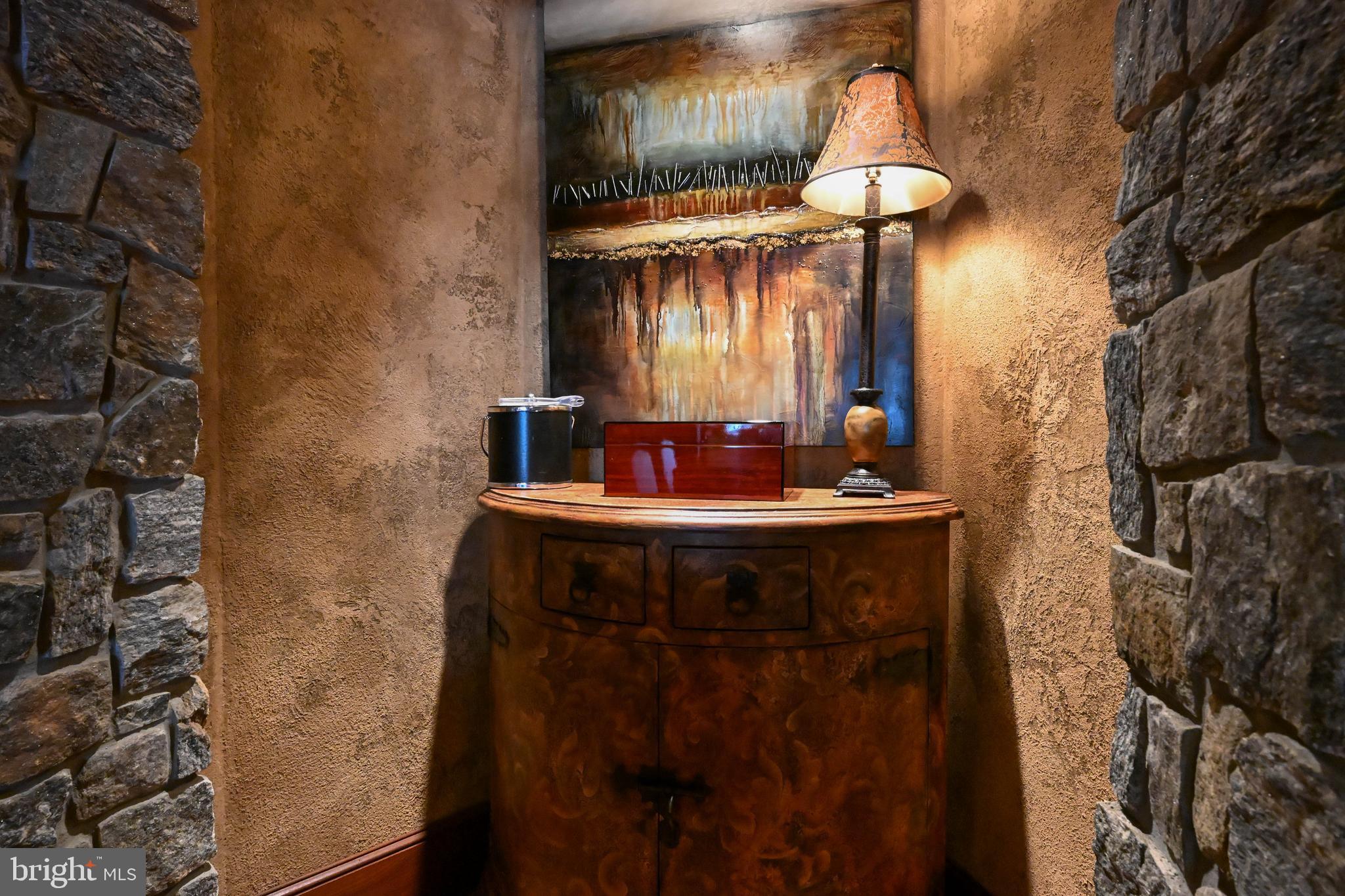 25 Gassaway Lane Edgewater, MD 21037 - Photo 81 of 125 OLD WORLD ART