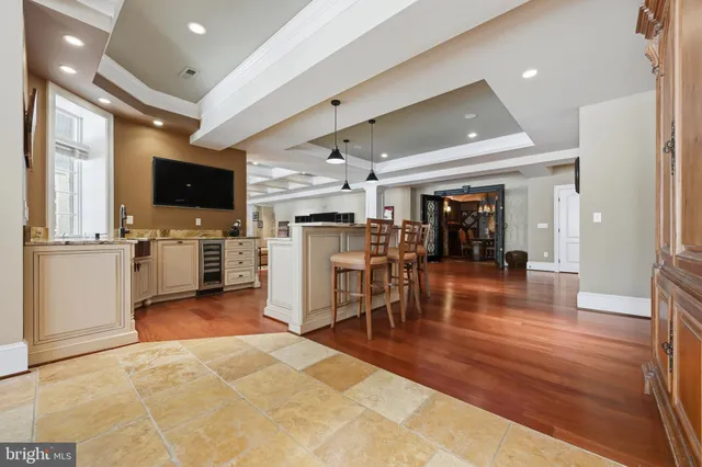 $2,299,999 | 25 Gassaway Lane, Edgewater, MD 21037