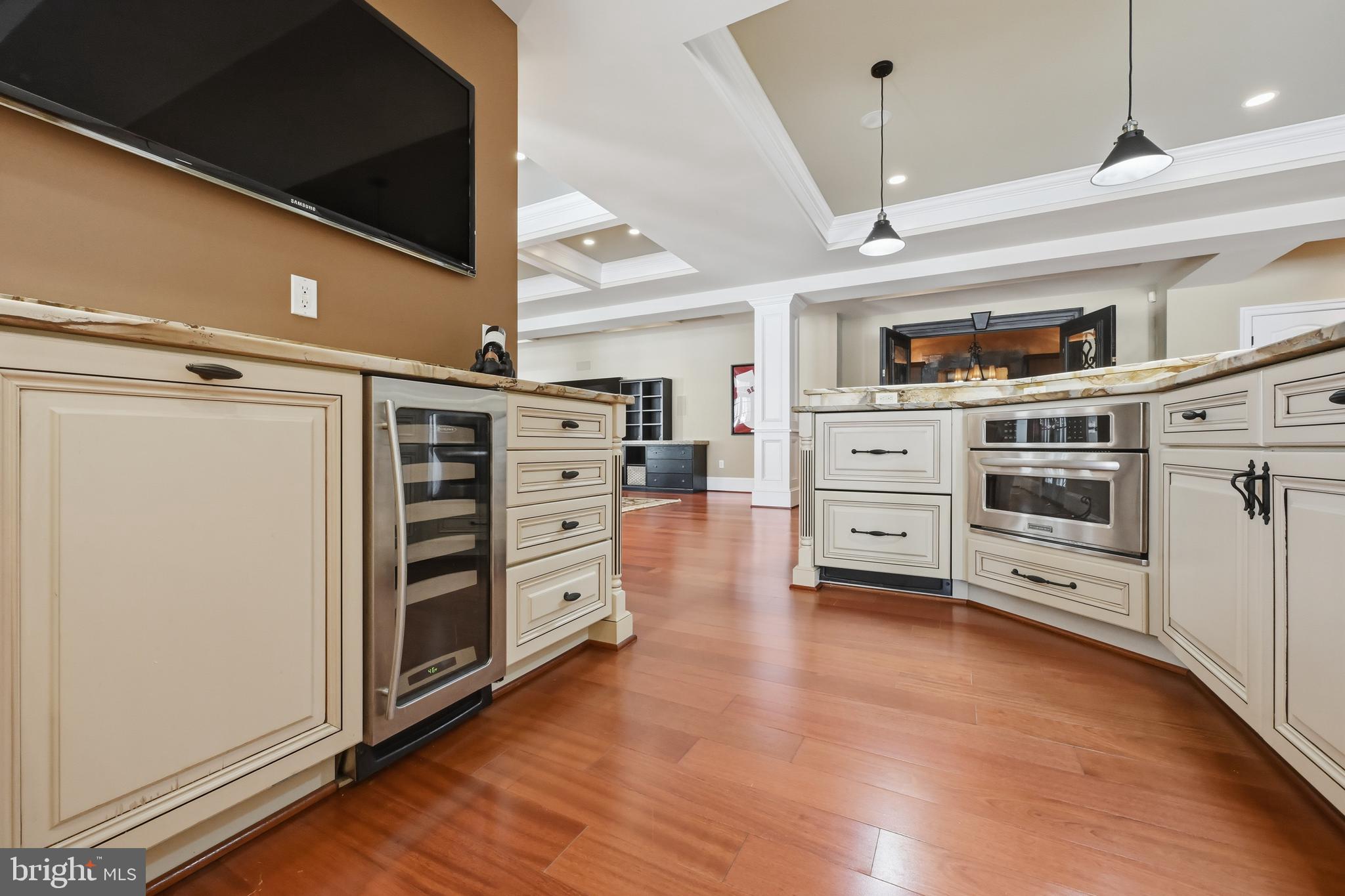 25 Gassaway Lane Edgewater, MD 21037 - Photo 85 of 125 Stainless Steel Microwave, Wine Frig/ Refrigerator