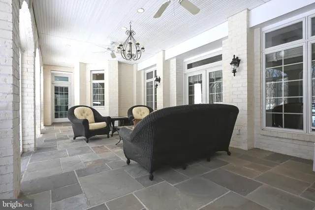 $2,299,999 | 25 Gassaway Lane, Edgewater, MD 21037