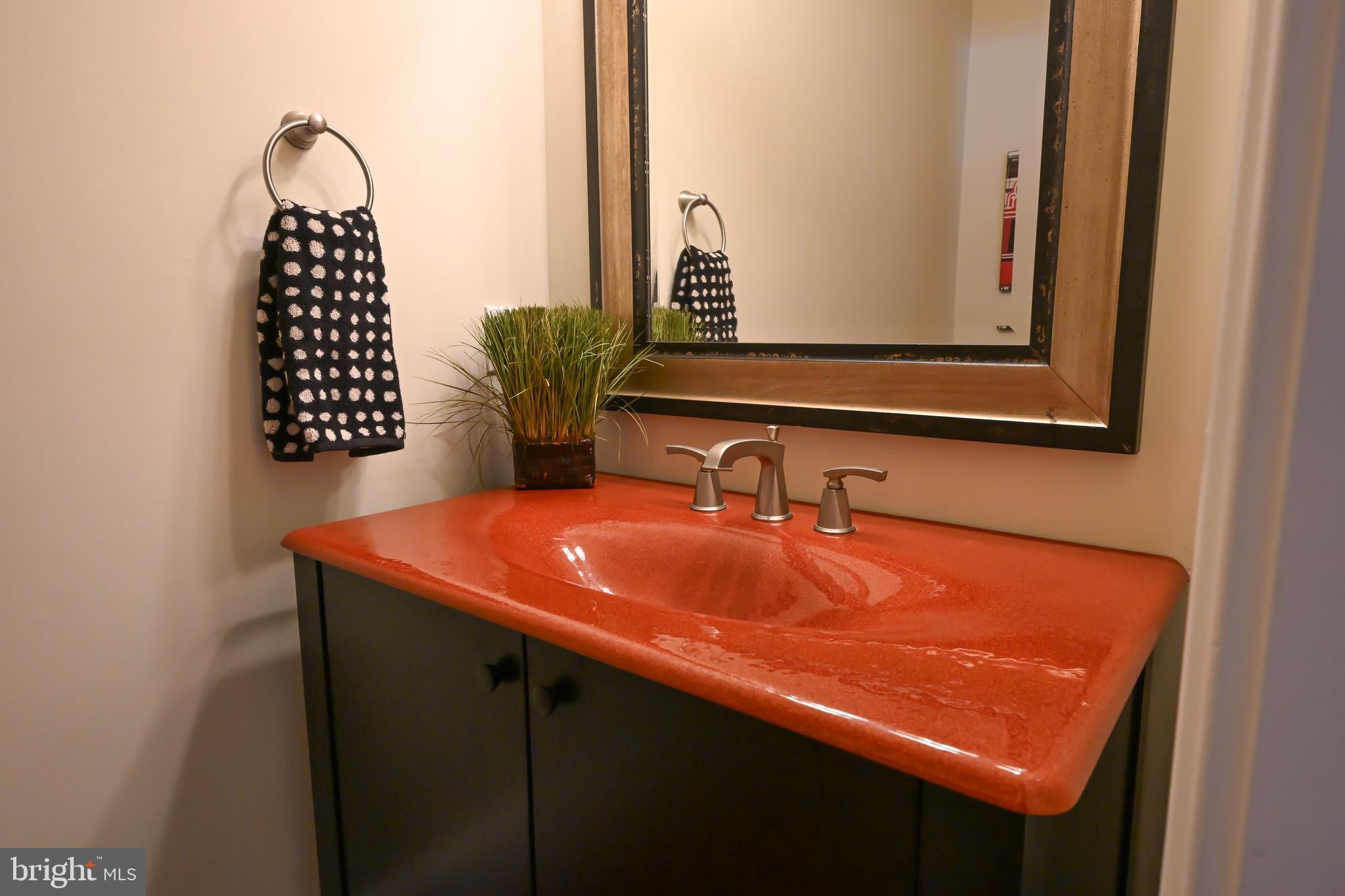 25 Gassaway Lane Edgewater, MD 21037 - Photo 90 of 125 Handy Powder Room on lower level