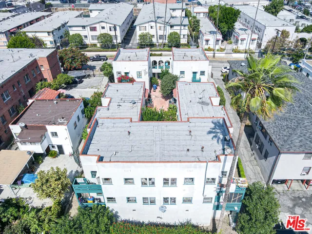 a picture of houses with outdoor space