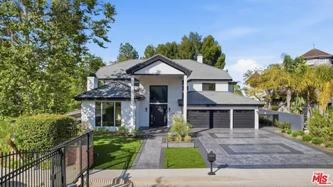 $3,899,000 | 4256 Tarzana Estates Drive, Tarzana, CA 91356