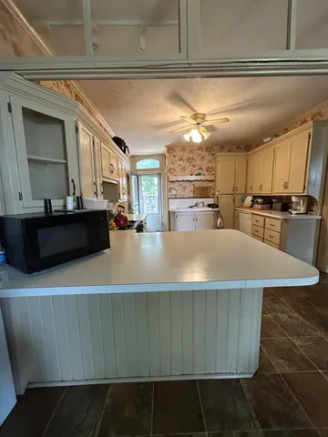 $249,900 | 415 7th Avenue East, Alexandria, MN 56308