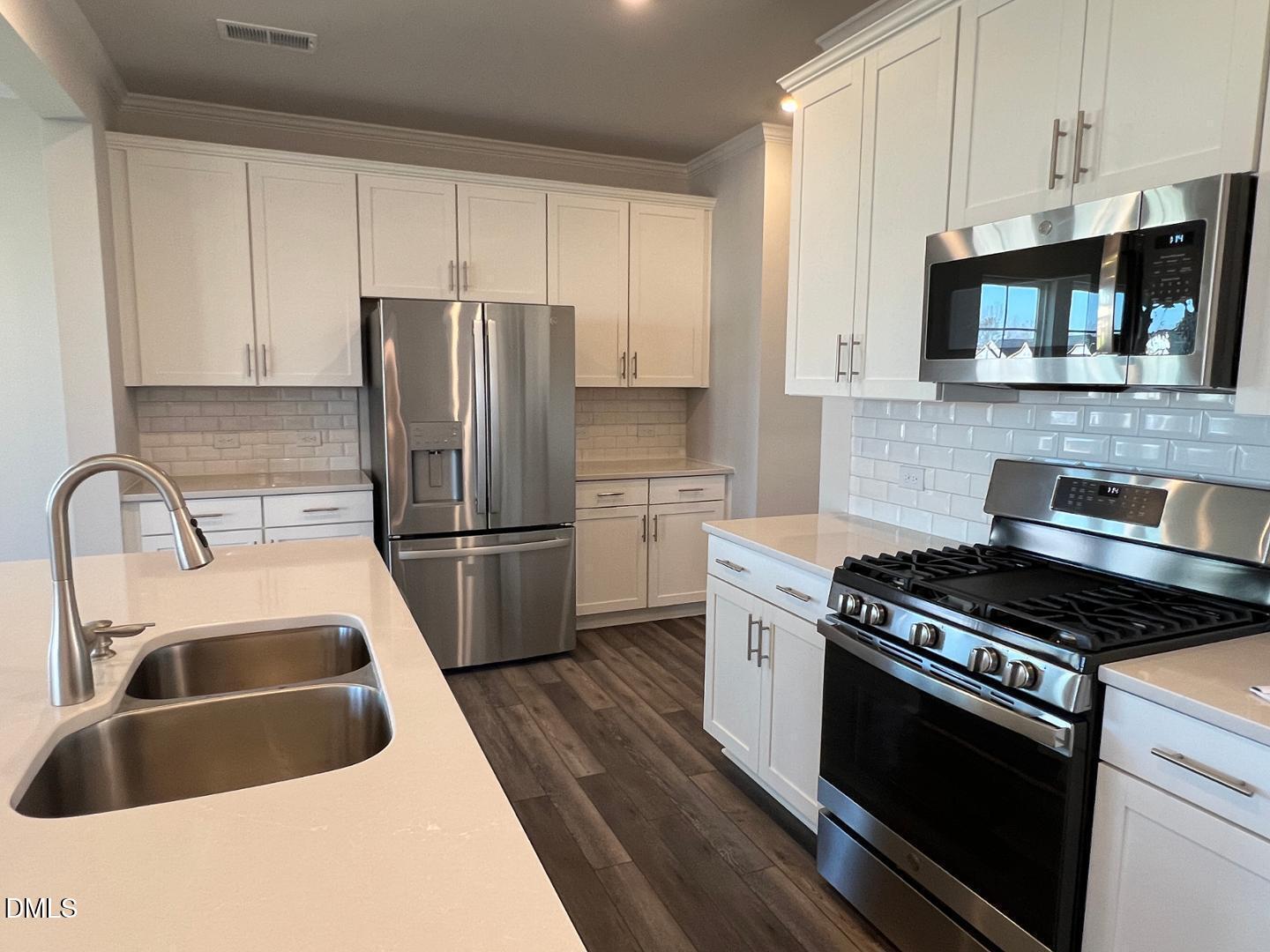 5013 Kota Street Raleigh, NC 27610 - Photo 9 of 36