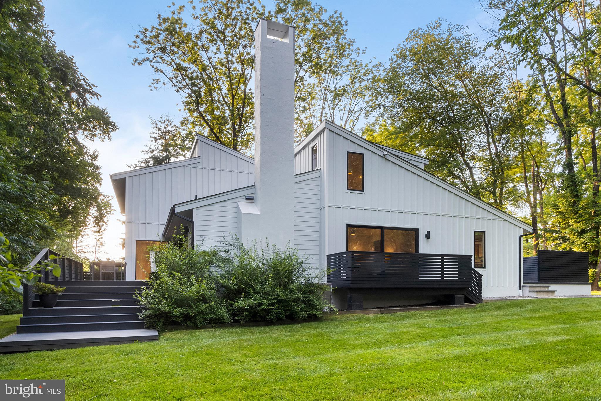 1260 Lakemont Road Villanova, PA 19085 - Photo 41 of 44 View from side yard