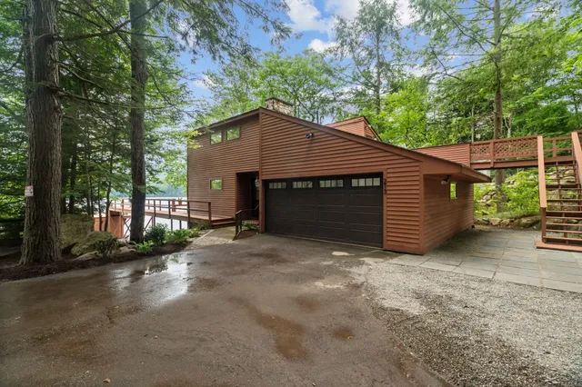 $3,369,000 | 213 Bay Point Road, Newbury, NH 03255