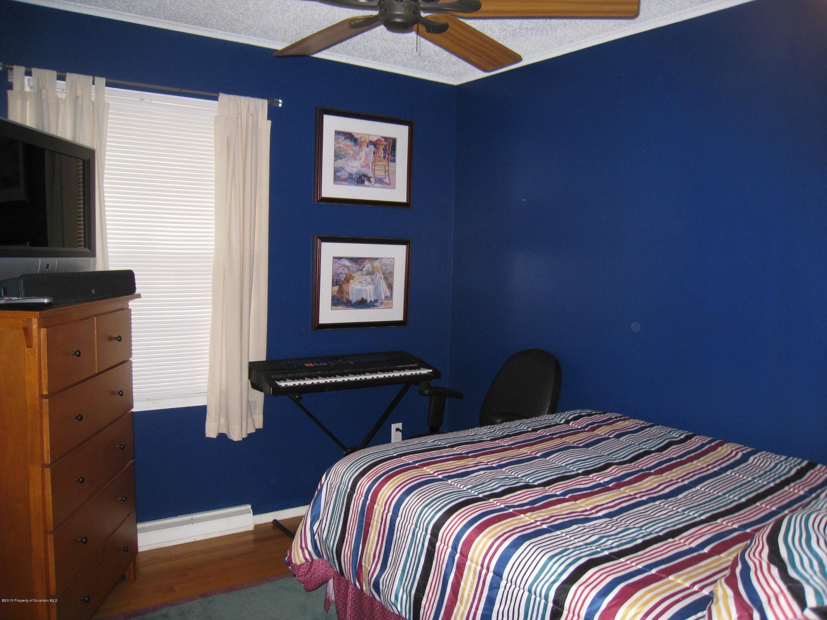 703 South Abington Road Clarks Summit, PA 18411 - Photo 20 of 36 Gallery Image 20