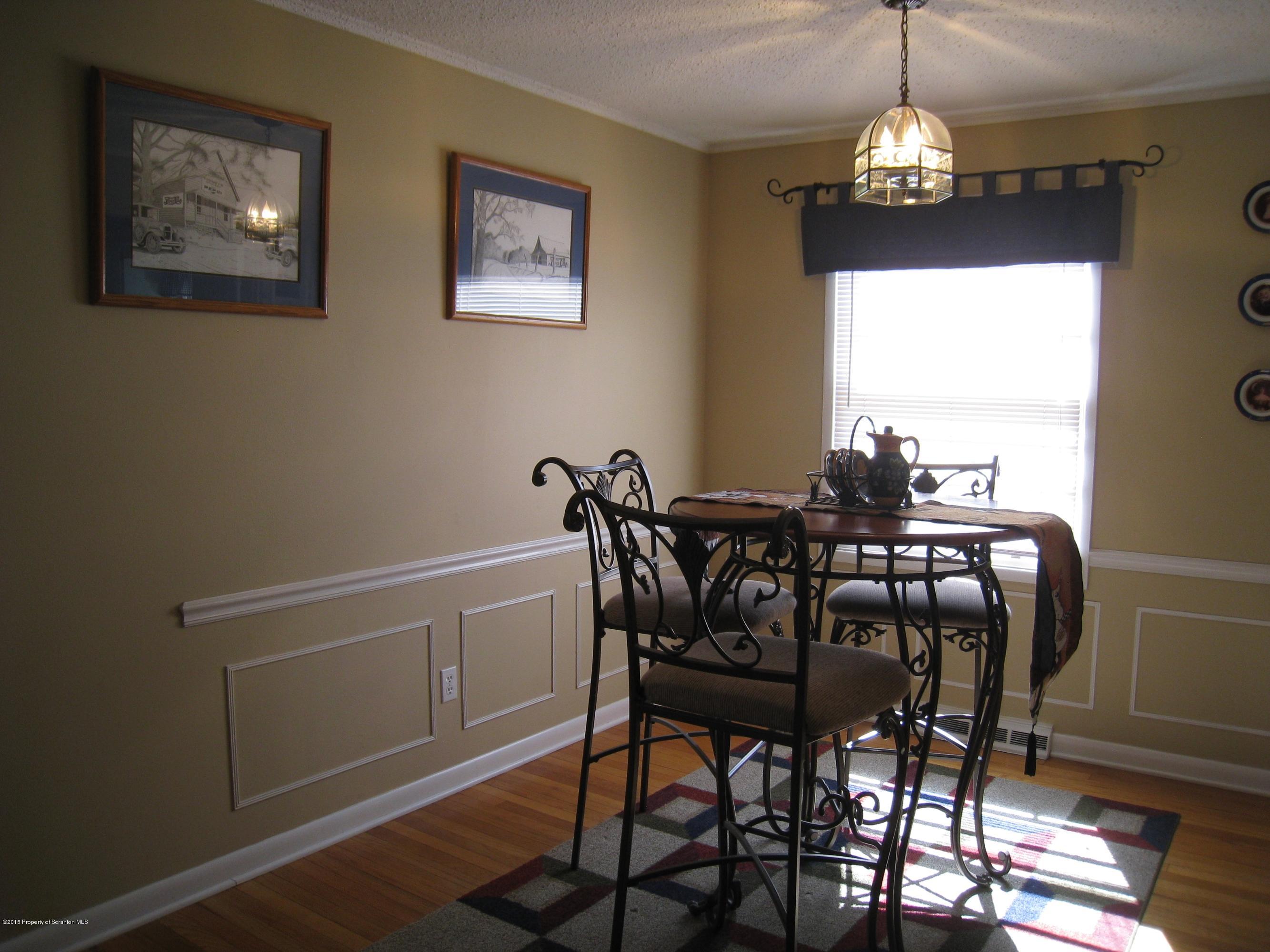 703 South Abington Road Clarks Summit, PA 18411 - Photo 9 of 36 Gallery Image 9