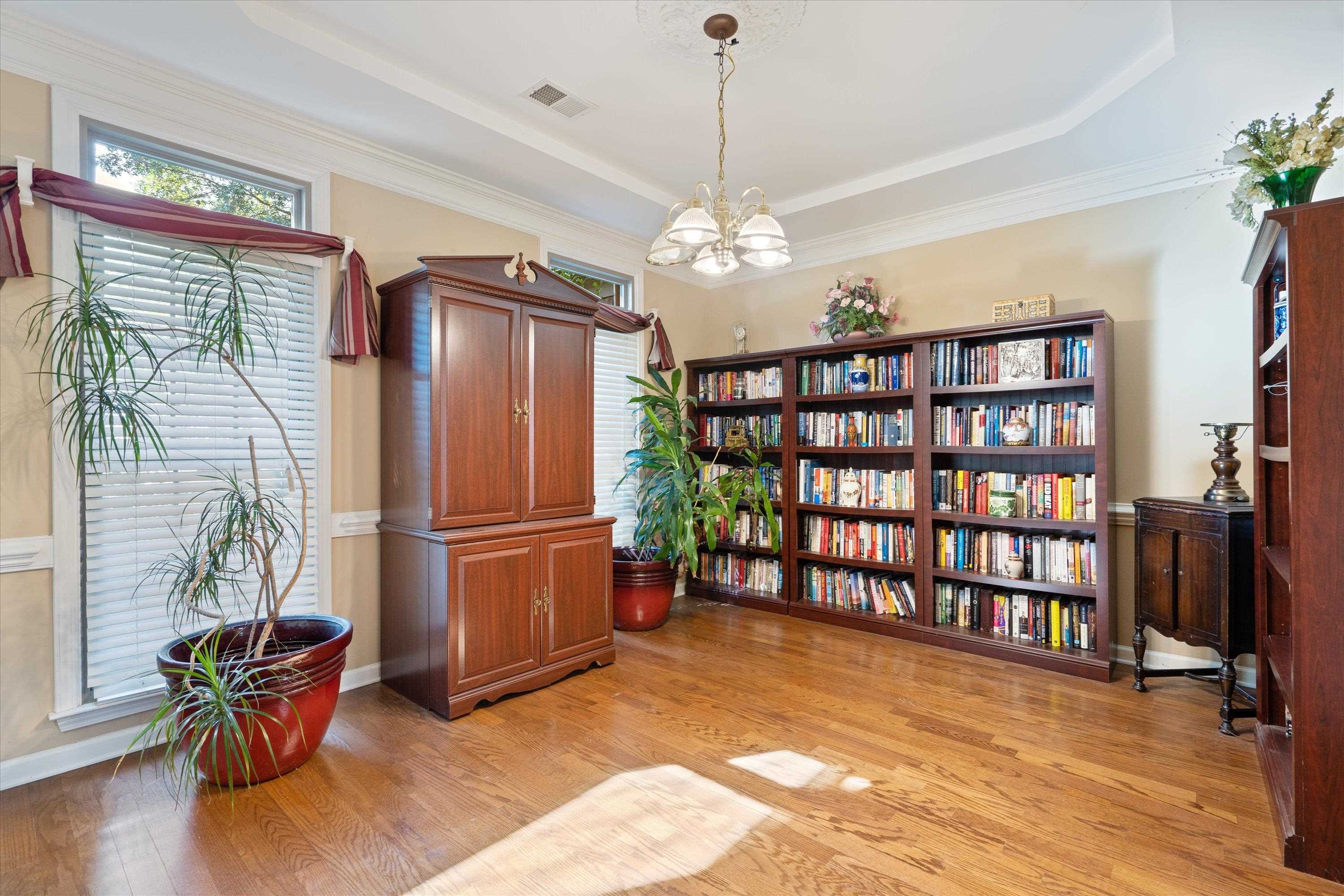 1024 Hatton Street Collierville, TN 38017 - Photo 4 of 40 Gallery Image 4