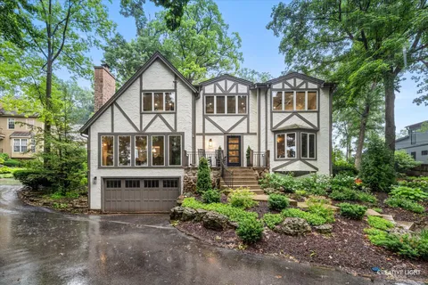 $1,849,000 | 641 Lake Road, Glen Ellyn, IL 60137