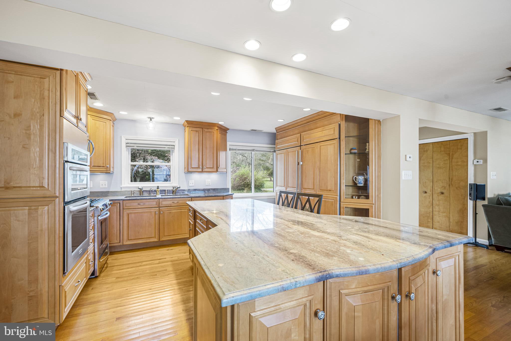 14078 River Road Newburg, MD 20664 - Photo 16 of 58 Gourmet kitchen