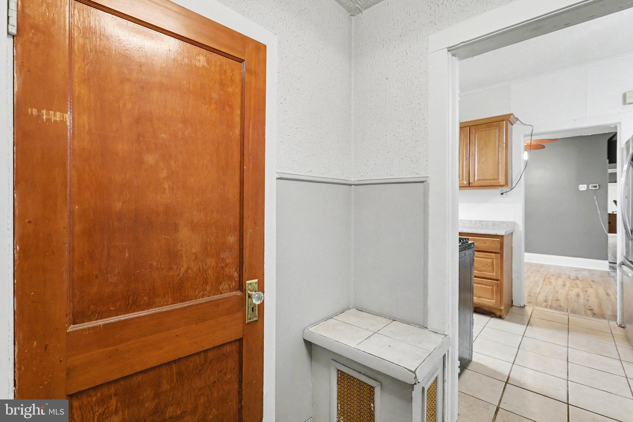 2721 Butler Street Harrisburg, PA 17103 - Photo 12 of 32 Charming entryway with vintage appeal.
