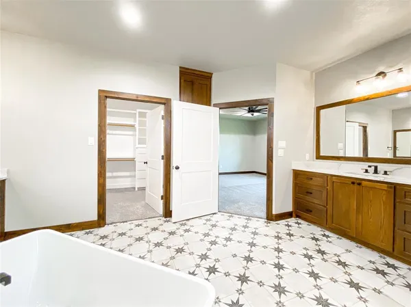 $750,000 | 290 Purcell Lane, Tuscola, TX 79562