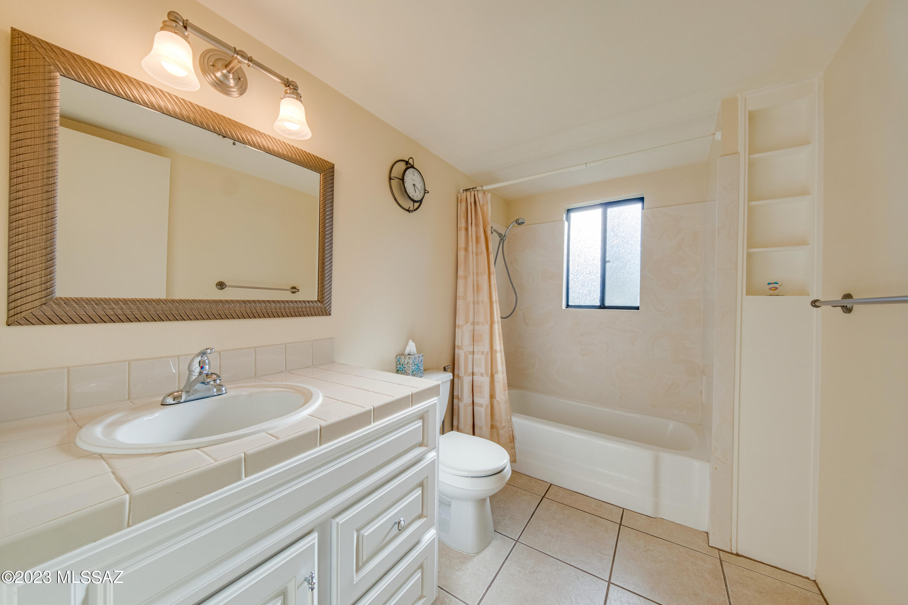 5901 North Oracle Road, Unit 25 Tucson, AZ 85704 - Photo 16 of 32 Gallery Image 16