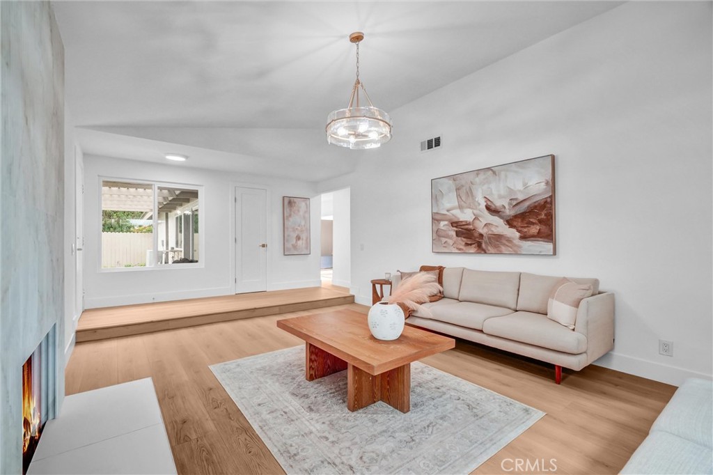 14332 Pinewood Road Tustin, CA 92780 - Photo 11 of 56