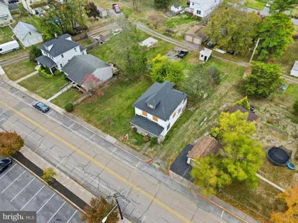 a view of a backyard of a house