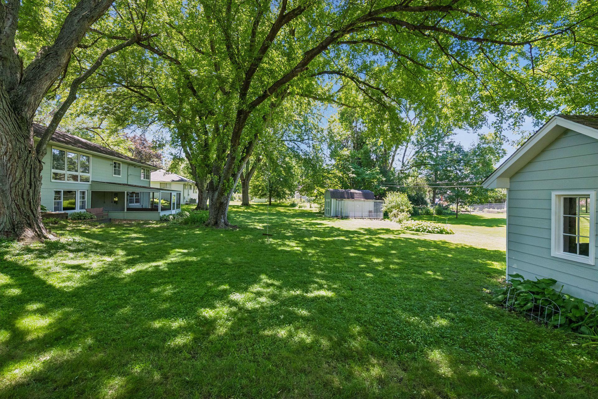 5536 Holiday Road Minnetonka, MN 55345 - Photo 23 of 35