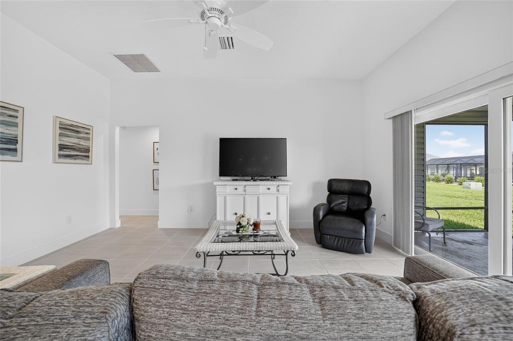 6305 Danielson Loop The Villages, FL 32163 - Photo 13 of 66 Gallery Image 13