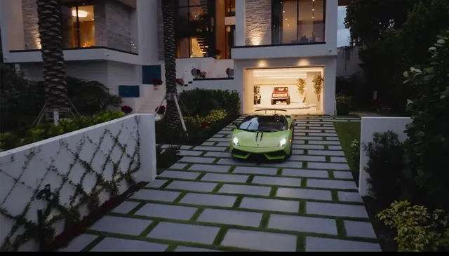 $45,000,000 | 999 Hillsboro Mile, Hillsboro Beach, FL 33062