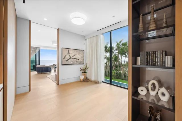 $45,000,000 | 999 Hillsboro Mile, Hillsboro Beach, FL 33062