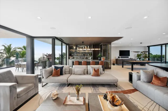 $45,000,000 | 999 Hillsboro Mile, Hillsboro Beach, FL 33062