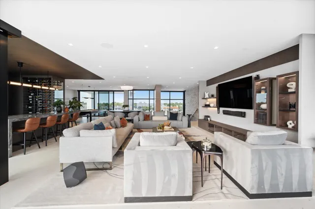 $45,000,000 | 999 Hillsboro Mile, Hillsboro Beach, FL 33062