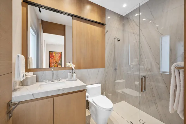 $45,000,000 | 999 Hillsboro Mile, Hillsboro Beach, FL 33062